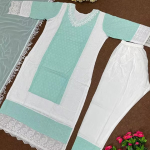 Designer Salwar Kameez avec costume ethnique indien et pakistanais Dupatta pour femmes pour les fonctions culturelles et les célébrations - Product Image 1