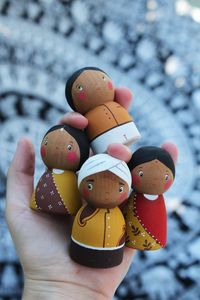 ตุ๊กตาไม้เวียดนาม งานฝีมือคุณภาพเยี่ยม ตุ๊กตาไม้ธรรมชาติสำหรับตกแต่ง ขายส่งจำนวนมากเพื่อการส่งออก - Product Image 3