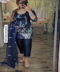 Vêtements islamiques pour femmes musulmanes, vêtements noirs de fête, boutique pakistanaise, costume en velours, robe trois pièces cousue pour l'Aïd, mariage, Ramadan - Product Image 1