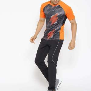 T-shirt de gymnastique athlétique pour hommes personnalisé 100% maillot de sublimation en polyester col rond respirant chemise de sport à séchage rapide pour décontracté solide - Product Image 5