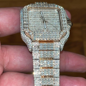 นาฬิกาควอทซ์สุดหรูสายบาแกตต์เพชรประดับเพชรหน้าปัดสี่เหลี่ยมออกแบบได้ตามต้องการสำหรับผู้ชายและผู้หญิง - Product Image 2