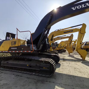 Excavatrice Volvo EC300DL en bon état Grande pelle hydraulique sur chenilles avec moteur central et composants de roulement à vendre - Product Image 1