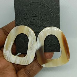 Pendientes colgantes de cuerno de ganado Natural hechos a mano para mujer, joyería Bohemia étnica ligera, lágrima inspirada en la naturaleza, ecológica - Product Image 2