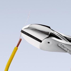 Alicates de Corte Diagonal Compactos KNIPEX X-Cut con Empuñaduras Multicompuesto VDE de 160 mm y Función de Crimpado de Cables - Product Image 4