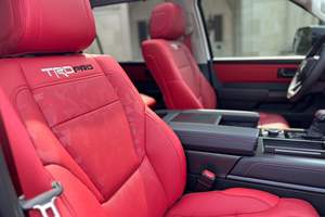 Toyota Sequoia TRD Pro 2023, Motor V6 Twin-Turbo, 4x4, Transmisión Automática, Asientos de Cuero - Product Image 5