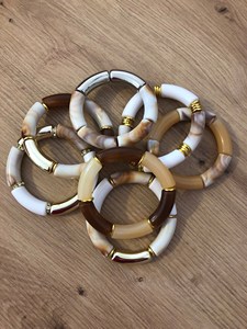 Pulsera Elástica Moderna Hecha a Mano para Mujer, Accesorios de Joyería Navideños con Cuentas de Resina Acrílica, Tubos y Dijes de Ángel - Product Image 2