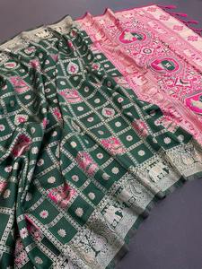 Sari en soie douce de style indien Banarsi avec un chemisier fantaisie, tenue de fête exclusive pour mariage, vêtements ethniques pour femmes les plus vendus - Product Image 2