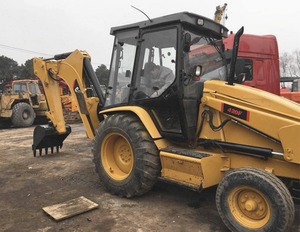 Creusage et chargement à usage intensif: Excavatrice Cat 420F - Product Image 5