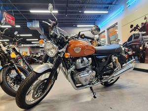 CLEAN FAST 2025-2026 Royals Enfields INT650 Nueva Motocicleta de Calle de 648cc con Motor de 2 Cilindros en Línea, Lista para Envío Mundial - Product Image 4