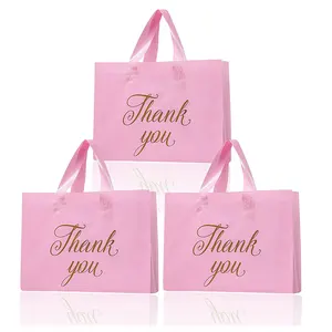 Пластиковая полиэтиленовая Сумка-тоут с напечатанным логотипом на заказ, пакеты для покупок из перерабатываемого материала с розовой ручкой для бутика