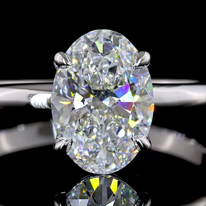 Anillo de Compromiso Solitario de Oro Blanco de 14K con Diamante Ovalado de 1.52 Quilates, Joyería Nupcial de Lujo Hecha a Mano - Product Image 2