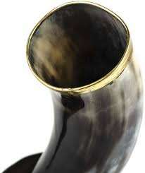 Corne à boire décorative Viking de table Corne à boire Viking naturelle de qualité supérieure avec support en corne Carve Antique Viking Drinkware - Product Image 4