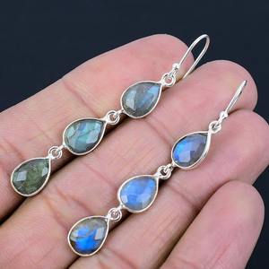 Boucles d'oreilles pendantes simples et tendance en labradorite, bijoux de créateur pour femme en argent sterling 925 massif, cadeau de mariage - Product Image 2