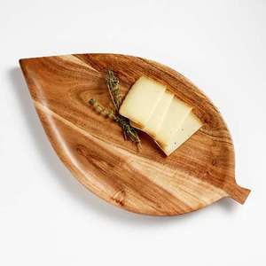 Plateau de service et assiette en bois de grande taille avec lot de 3 Plateau de service en bois polyvalent pour les fêtes et la maison - Product Image 6