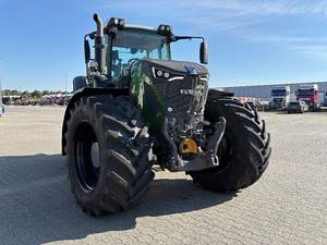 Tractor Diésel Fendt de Uso Pesado para Uso Agrícola, Componentes Principales: Motor, Caja de Cambios, Rodamientos - Product Image 2