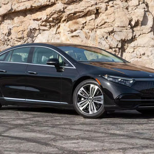 Mercedes-Benz EQS 2022 en perfecto estado, ligeramente usado. - Product Image 2