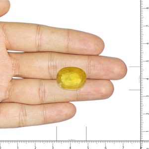 Zafiro Amarillo Natural - 16.79 Quilates, Corte Esmeralda Facetado, Ovalado Marquise, Tonos Marrón/Rojo/Rosa, Tratado Térmicamente - Product Image 3