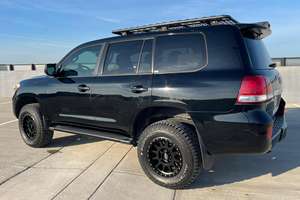 TOYOTA LAND CRUISER USADO 2010, Volante a la Izquierda/Derecha - Product Image 3