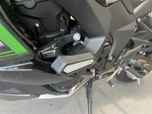 Motocicleta Deportiva Kawasaki AR80 1043cc Usada de la Mejor Calidad en Venta en el Reino Unido al Mejor Precio - Product Image 6