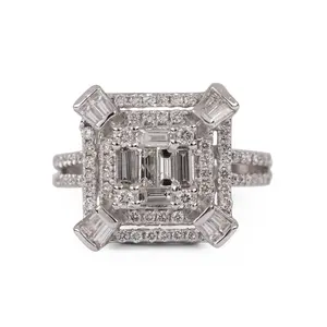 18K Emas Putih Baguette Memotong Berlian Bentuk Persegi Cincin Pertunangan Alami Pave Berlian Emas Padat Cincin Perhiasan Grosir