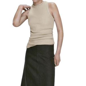 Camisetas sin mangas de punto cortas con cuello alto acanalado con logotipo personalizado para mujer, camiseta sin mangas de entrenamiento, ropa deportiva para gimnasio, camisetas sin mangas para mujer con servicio OEM - Product Image 3