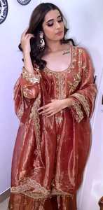 Designer moderne non cousu fantaisie brodé à la main de haute qualité Protection solaire Party Wear femmes indien traditionnel - Product Image 2