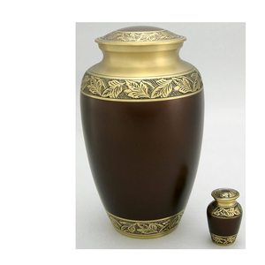 Gravure en laiton nickelé Design moderne, urne de crémation, cendres funérailles, meilleure vente, cendres humaines, urne fabriquée à la main - Product Image 6