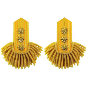 อีโบลเล็ตต์ประดับดาวแบบมีเชือกผูก ขอบแต่งพู่ สำหรับเครื่องแต่งกาย ผลิตจากทองคำอังกฤษ เป็นมิตรกับสิ่งแวดล้อม - Product Image 1