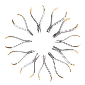 Juego de Pinzas Dentales de Ortodoncia Profesionales de Acero Inoxidable, 5 Piezas, Agarre Ergonómico, Certificación CE, Pinzas para Doblar Arcos, para Dentistas - Product Image 1