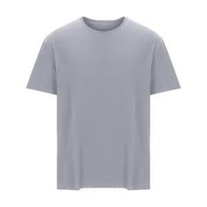 T-shirt élégant pour homme conçu pour un usage quotidien avec des détails inspirés de la mode moderne T-shirt pour homme - Product Image 3