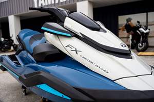 Offre de gros 2025 Yamahas FX Cruiser SVHO 1812cc suralimenté Jet Ski 3 places motomarine de luxe certifié CE OEM - Product Image 3