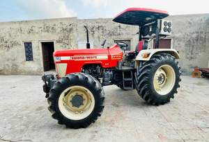 2023 Swaraj 969 4x4 Tractor de ruedas usado con motor Swaraj 4WD Caja de cambios y componentes de núcleo de engranaje - Product Image 5