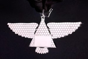 Pendentif personnalisé en forme de couronne, en argent sterling 925 plaqué rhodium, avec diamant Moissanite VVS, pendentif unisexe - Product Image 6