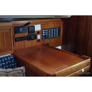 เรือยอชท์ดูฟอร์ 32 คลาสสิค ปี 1998-2002 - Product Image 2