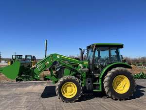 Tracteur agricole d'occasion John Deere 5100M 4x4 à vendre - Product Image 6