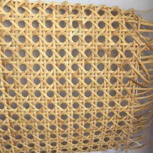 2023 un rouleau de sangle de canne en rotin en plastique écologique de qualité matière première de canne en rotin fabriquée au Vietnam - Product Image 2