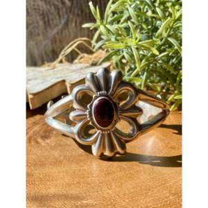 Vintage Rose a Chee Purple Spiny Garnet & <b>Sterling</b> <b>Silver</b> <b>Cuff</b> <b>Bracelet</b> Oval Cut Rhodium Plated - Product Image 1