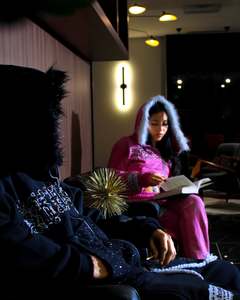 Ensemble de survêtement 2 pièces de luxe pour adultes hommes et femmes sweat à capuche et pantalon de survêtement strass sérigraphiés au soleil pour l'hiver - Product Image 6