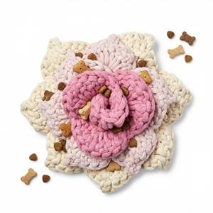 Jouet en corde pour chien, fleur de prunier artisanale, style adorable - Product Image 2