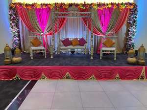 Jhula de madera tradicional para boda musulmana, boda pakistaní, decoración antigua de Jhula, columpio nocturno Mehndi vibrante con decoración Cultural - Product Image 3