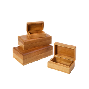 Urna de cremación hecha a mano para cenizas de madera, recuerdo de urna de cremación para humanos al por mayor de Vietnam - Product Image 6