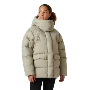 Doudoune matelassée personnalisée pour femme avec capuche ajustable et design inspirant, modèle OEM, pour l'hiver - Product Image 1