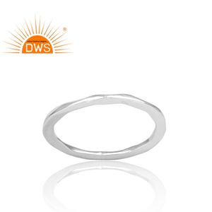 Anillo apilable de plata de ley fina hecho a mano, joyería personalizada para mujer, regalo para ella, gran venta. - Product Image 4