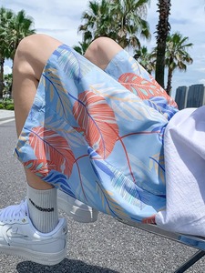 Shorts Pantalons de plage d'été pour hommes Couple Grand pantalon à séchage rapide avec fentes Pantalon en soie glacée de grande taille de cinq pouces - Product Image 4