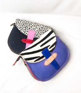 Nouveau Style sac à bandoulière en cuir recyclé couleur trapue sac à main en cuir de fourrure imprimé Animal de haute qualité femmes 2 en 1 sac à main réversible - Product Image 1