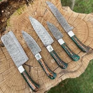 Juego de Cinco Cuchillos de Cocina de Acero de Damasco con Mango de Madera de Pino, Cuchillo de Carnicero, Cuchillo para Filetear, Cuchillo para Desollar, Hecho para Chefs - Product Image 1