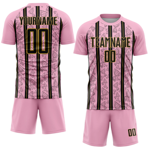 ชุดเสื้อฟุตบอลระบายอากาศได้ดีของผู้ชายชุดทีมบริการ OEM สีฟ้าสีชมพูสีเหลืองสีเขียว - Product Image 1