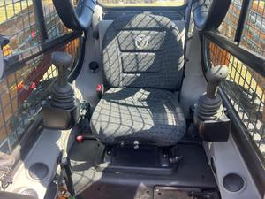 Mini cargadora de dirección deslizante 2023 TR310B, cargadora de ruedas de carga nominal de 40 toneladas, garantía de 1 año, bomba de cojinete de Motor, núcleo de engranaje de caja de cambios - Product Image 6