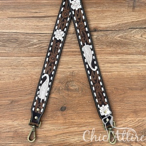 Plume Whipstitch usinée à la main 1.5 "bandoulière en cuir véritable Western Floral remplacement sac sangle avec boutons-pression en laiton antique - Product Image 1