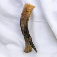 Gobelet en verre naturel de style Viking sculpté à la main et poli pour la corne à boire de fête
